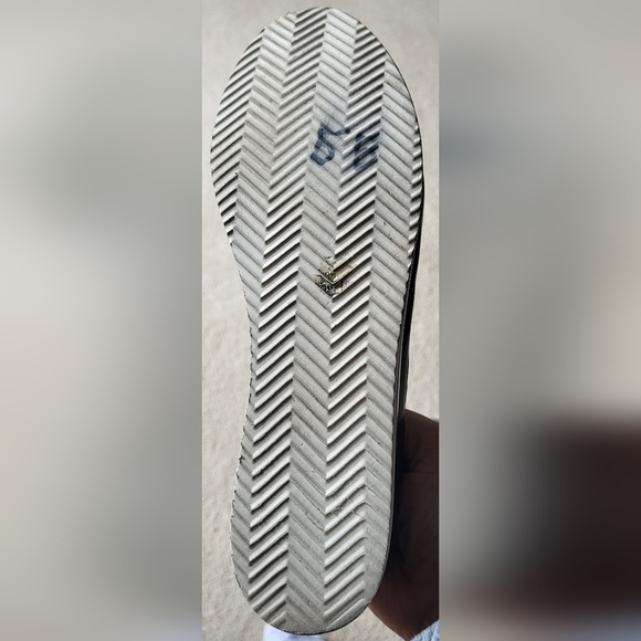 Ron White Italian Novella Quilted Sneaker Black & Silver Size 38 (US 7-7.5) - Picture 8 of 12